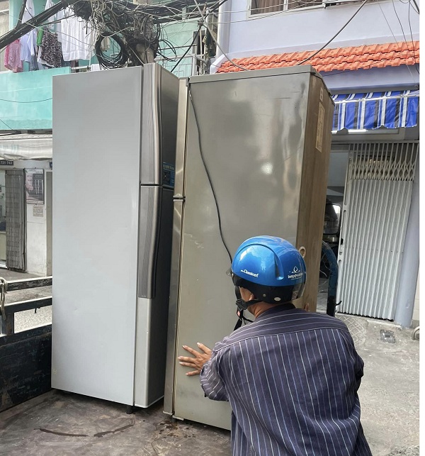 Xe đi thu mua tủ lạnh cũ ở Gò Vấp
