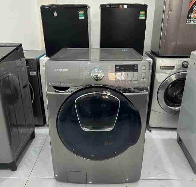 Máy giặt bán tại Bình Thạnh còn rất mới